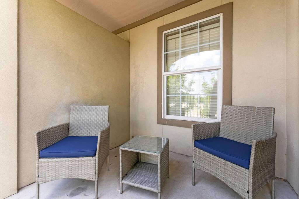 Family Friendly 2Bdrm-Walk To At&T/Cowboys Stadium Арлингтон Экстерьер фото